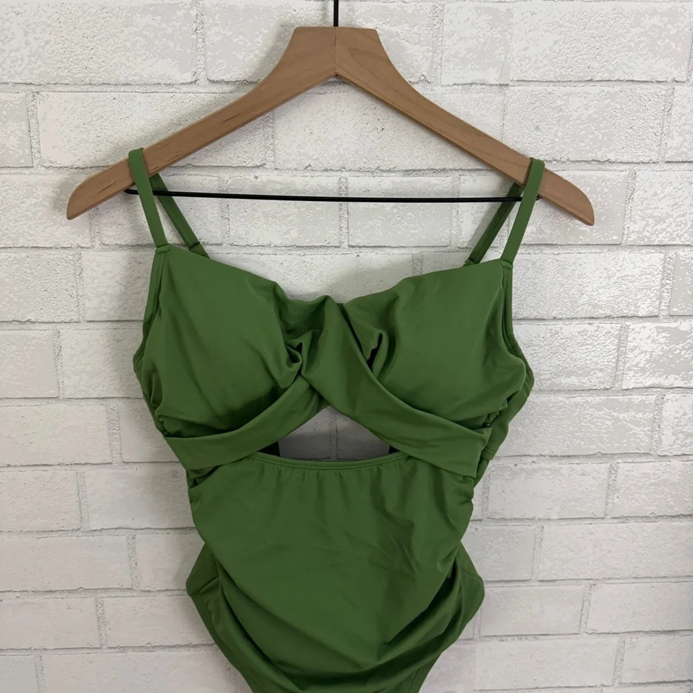 SHADE & SHORE Green High Leg Extra Cheeky One Piece Underwire Swim Suit